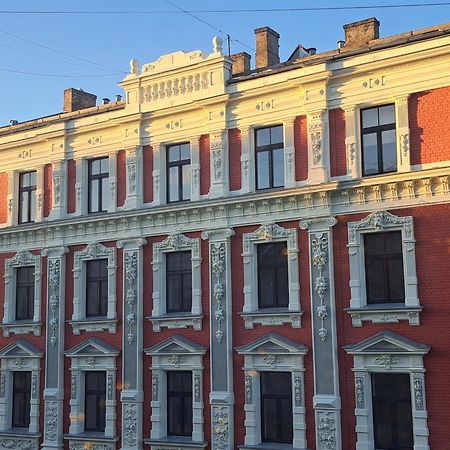 Golden Palms Apartment In The City Centre Riga Kültér fotó